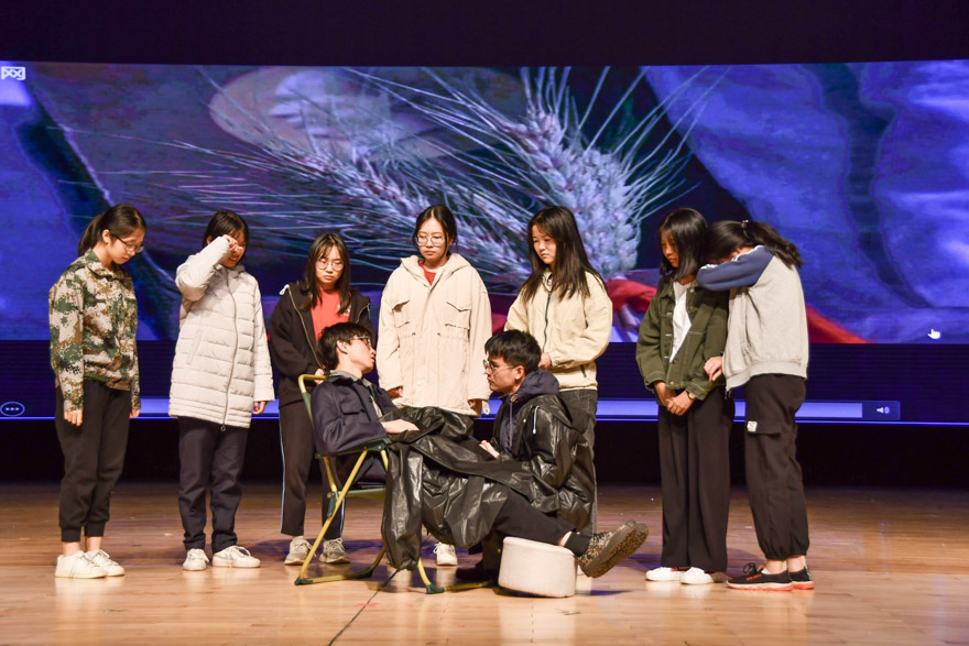 选手表演 (6).jpg 选手表演 (6).jpg