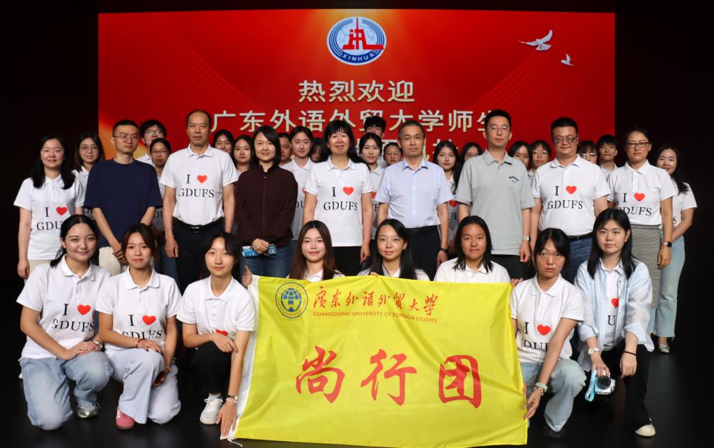 新华社.JPG