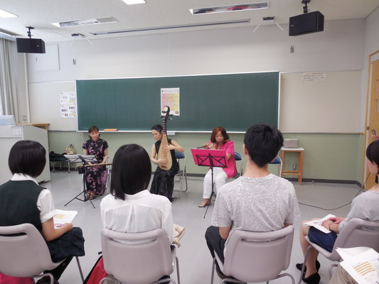 中国传统音乐演奏
