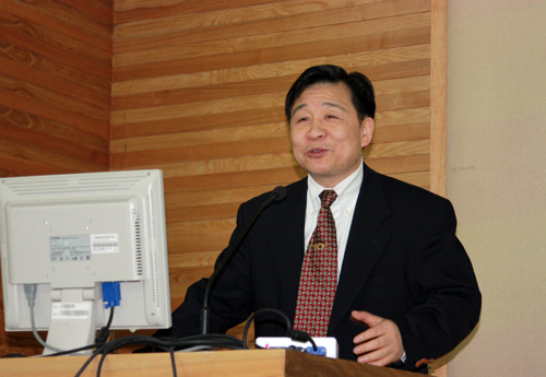 罗选民教授
