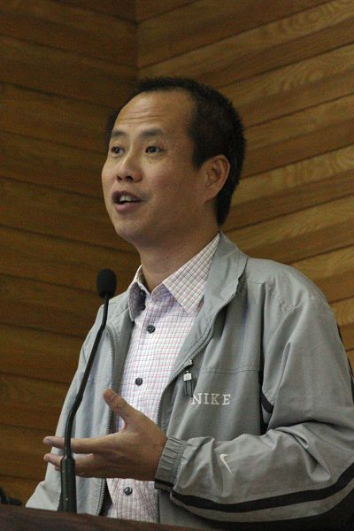 林岗教授