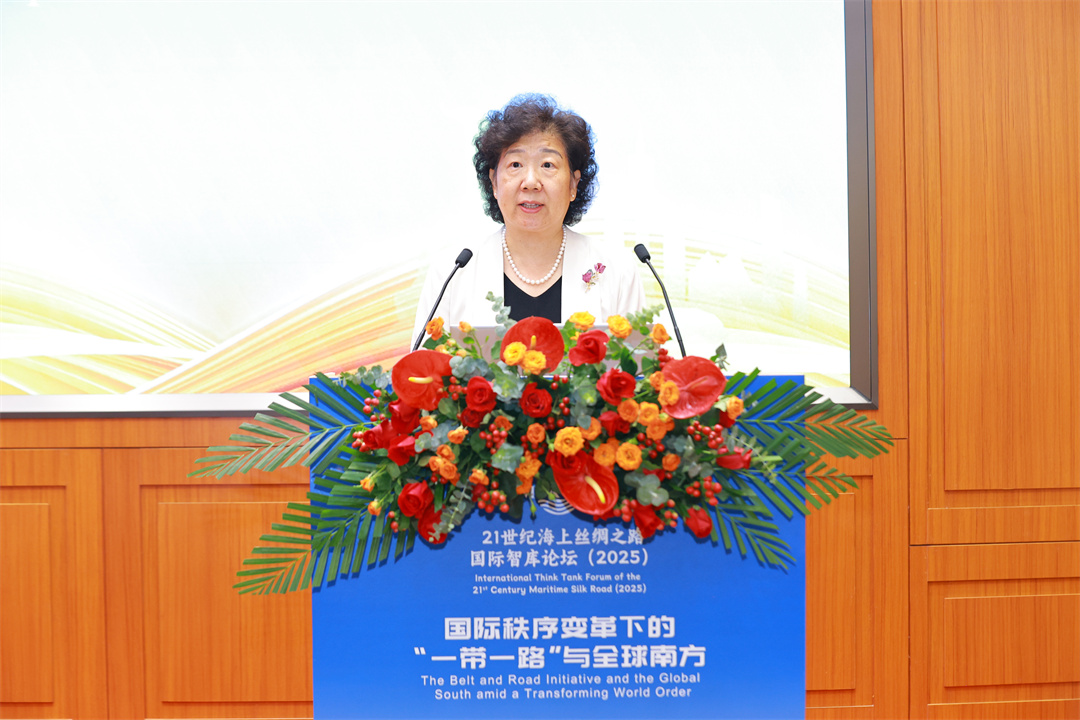 02.李心.jpg