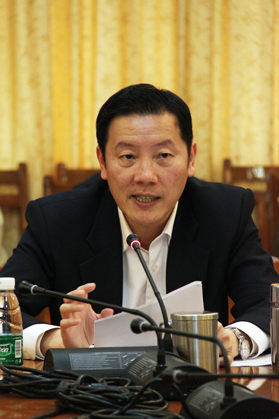 方凡泉发言