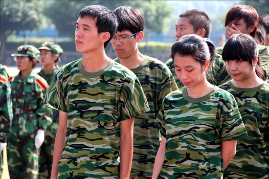 离别,总是让人伤感 离别,总是让人伤感