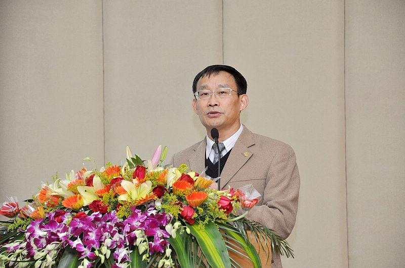 陈进馆长作专题报告 陈进馆长作专题报告