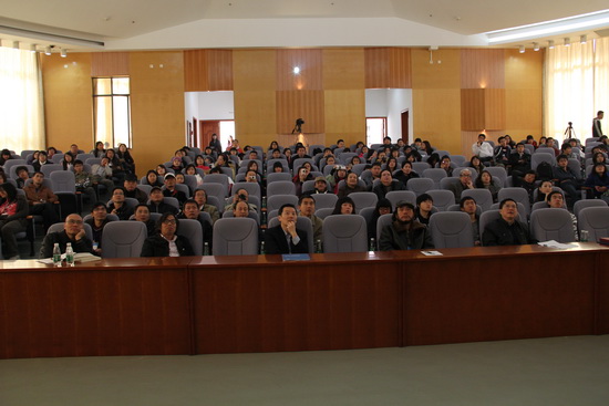 现场座无虚席 现场座无虚席