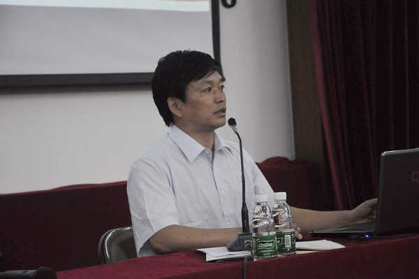 吴玉爱校长作经验介绍 吴玉爱校长作经验介绍