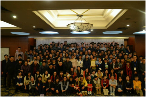 大学生公益社团领袖集训营活动合影 大学生公益社团领袖集训营活动合影