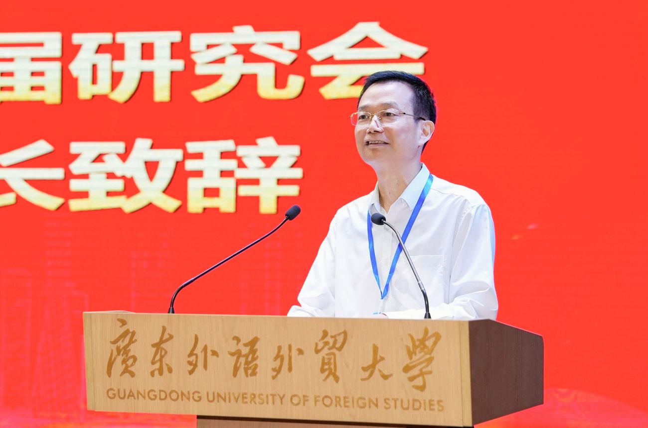 新任会长副本.jpg
