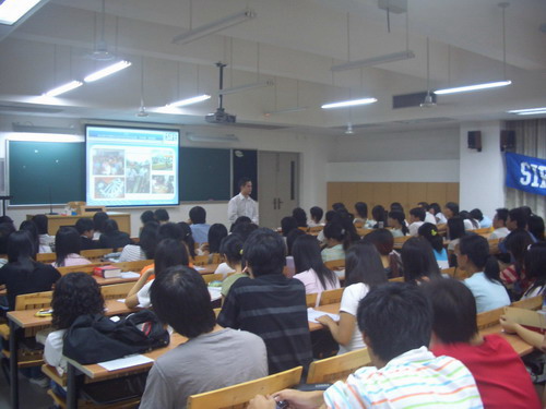 流利的英语,生动的故事