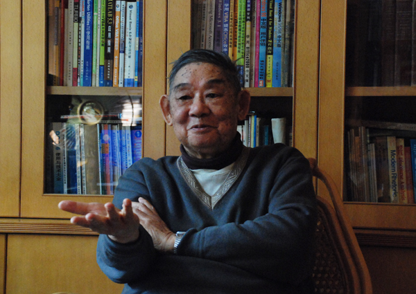 桂诗春教授特写2