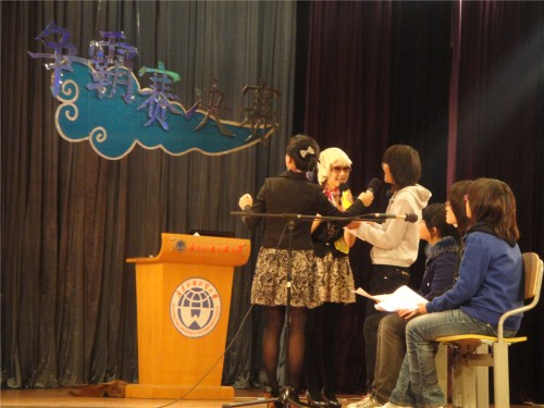 “外国女郎”来助阵 “外国女郎”来助阵