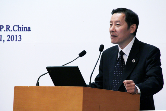 方凡泉致闭幕辞 方凡泉致闭幕辞