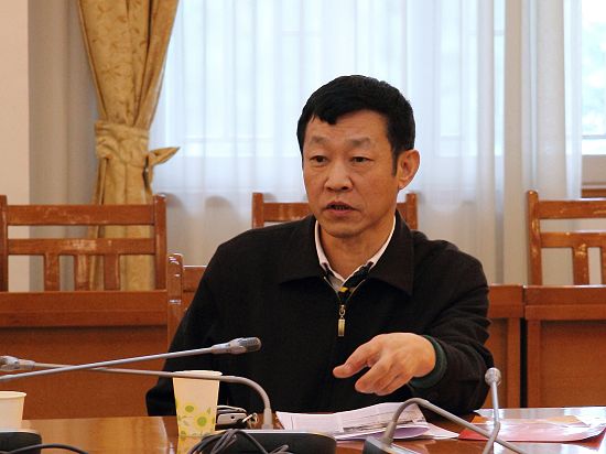 许国彬副书记出席会议 许国彬副书记出席会议