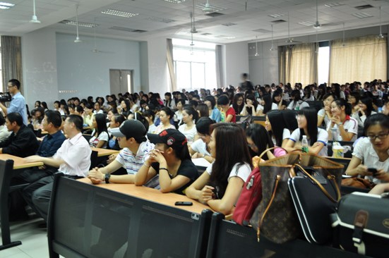 动员现场座无虚席