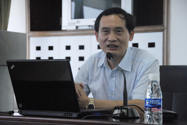 陈伟光分析广东经济