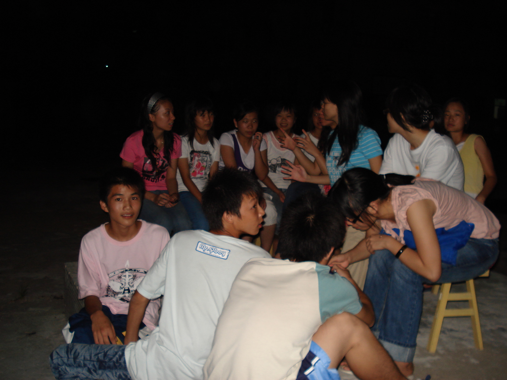 在聊天中理解到他们的辛酸