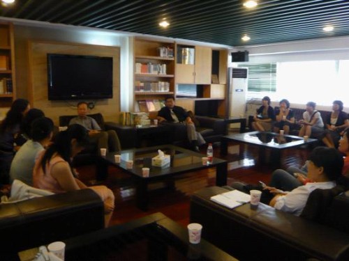 与南山学校李庆明校长座谈