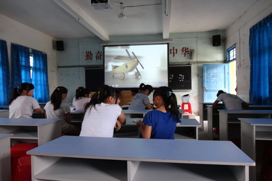 同学们在等待 同学们在等待