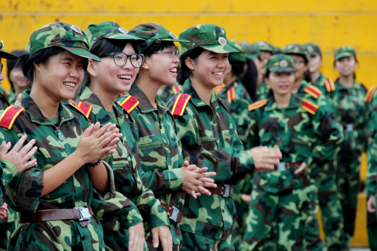 休闲一刻 休闲一刻