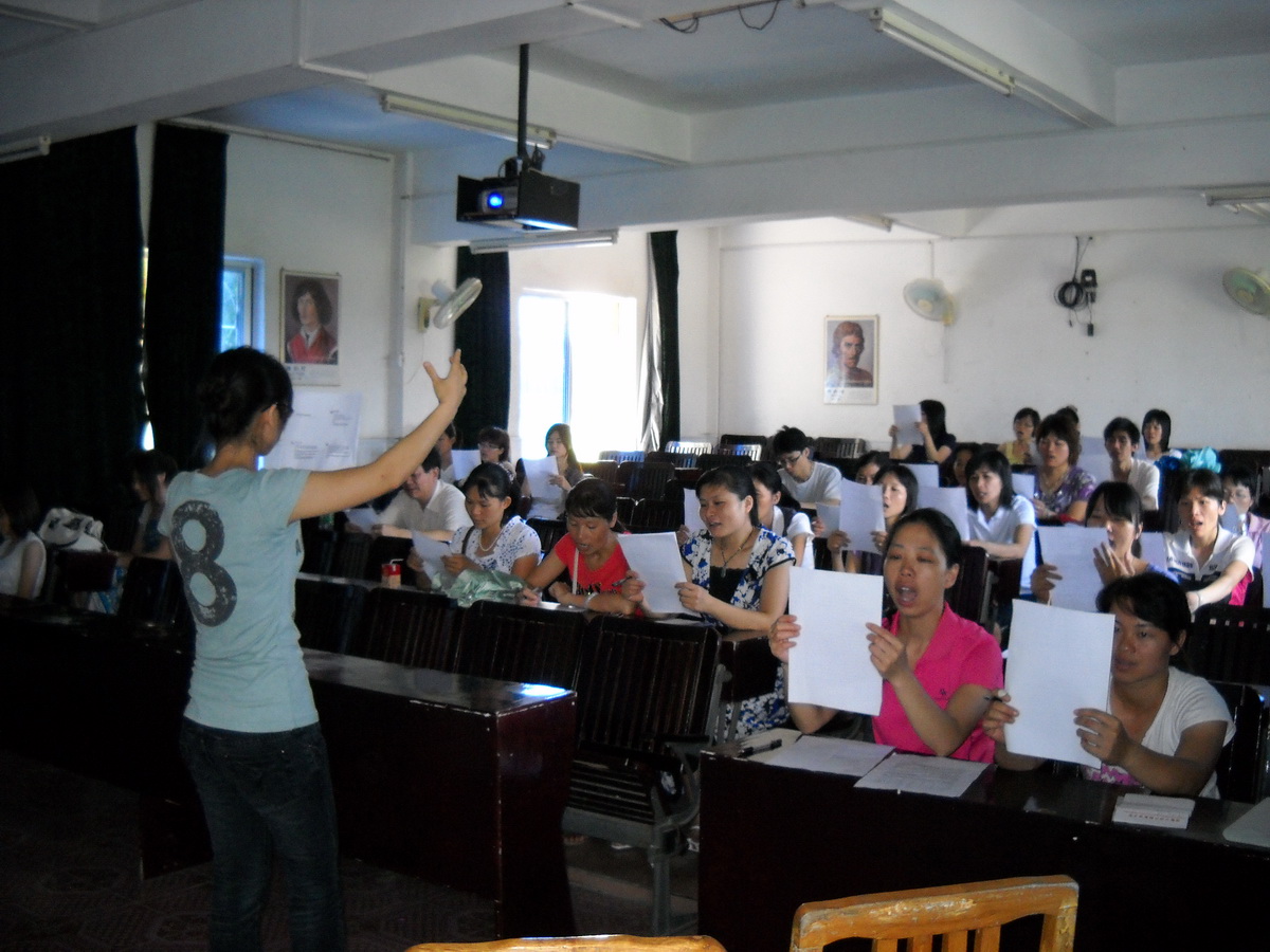 “疯狂英语教学法”