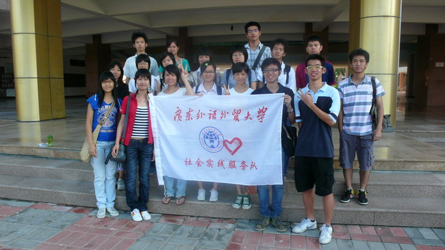 迎着朝阳,我们向前出发!