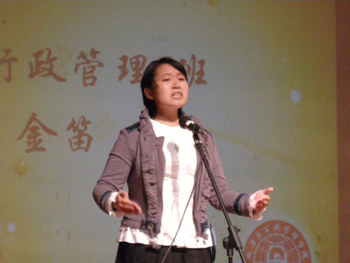 激情洋溢的演说