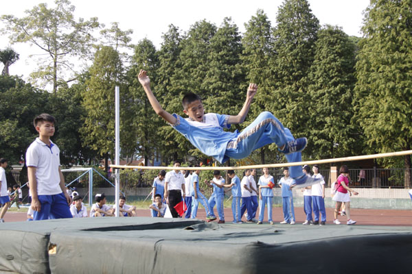 轻松过杆 轻松过杆