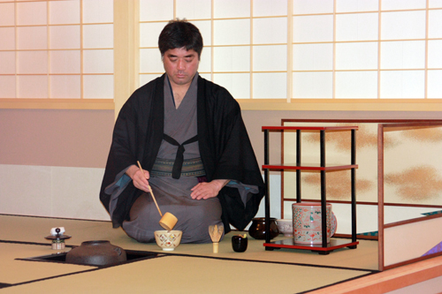 里千家表演茶道