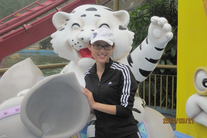 阳光活力的蔡妮辰