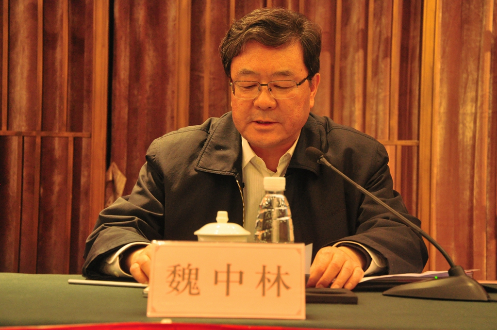 魏中林部署创新强校工程推进工作 魏中林部署创新强校工程推进工作