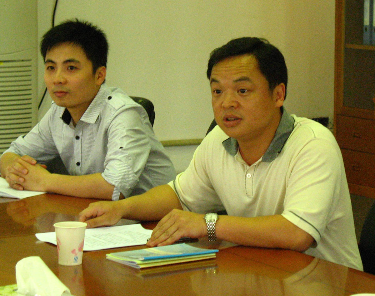 教育厅人事处副处长林日团