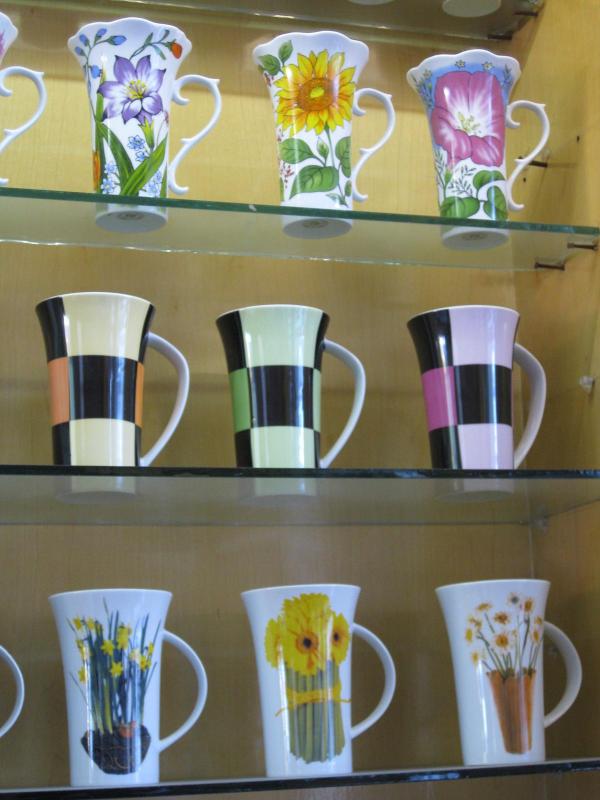 精美的瓷器成品