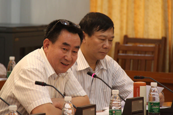 全国政协委员,副校长顾也力就两会发表个人见解