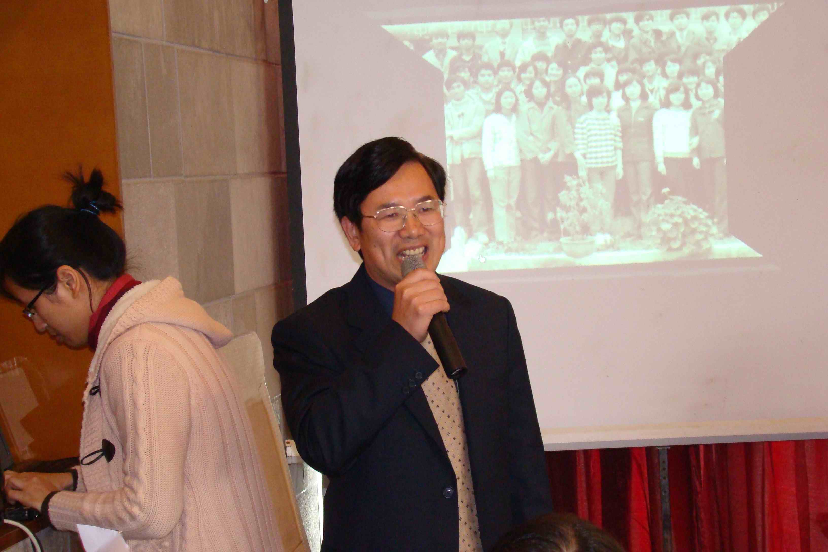 何传添:“经贸学院永远是你们的家”