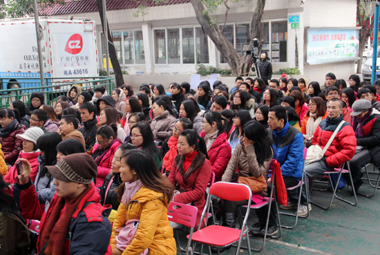 《城市民生论他》节目录制现场 《城市民生论他》节目录制现场