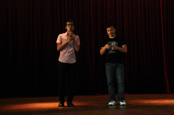 《烛光》 《烛光》