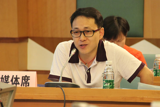 媒体评论及自由发言 媒体评论及自由发言