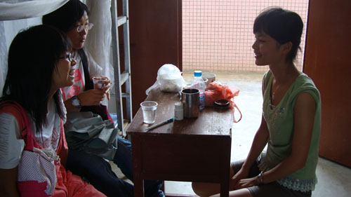 非非在接受我们的采访