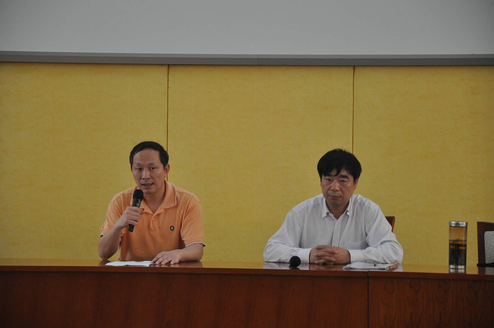 布置新学期工作