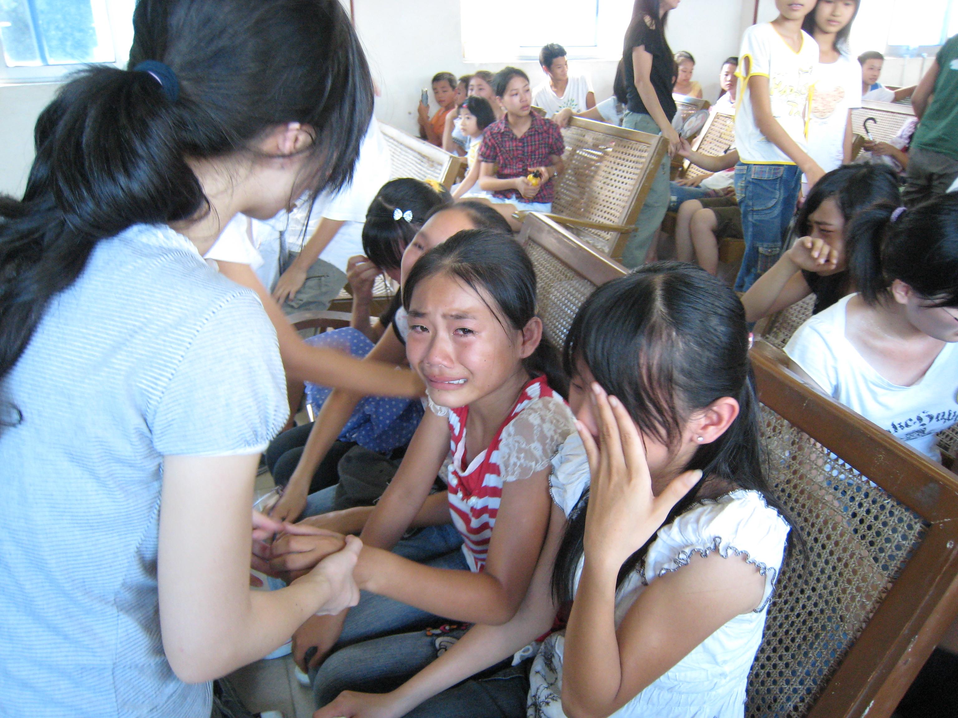 老师,可不可以不要说再见