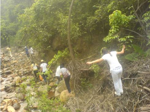 “‘死’了都要过!!”