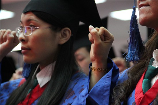 这一刻,我们庄重宣誓 这一刻,我们庄重宣誓